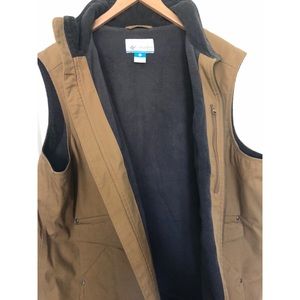 Men’s Columbia Vest
